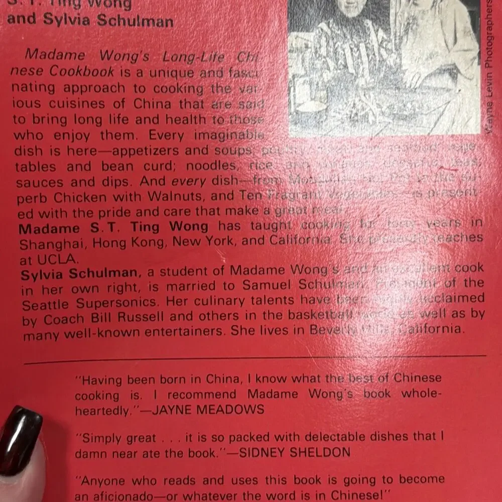 Madame Wong's LONG-LIFE CHINESE COOKBOOK recipes specially designed for West Ben
